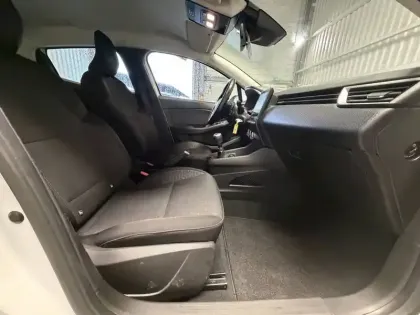 Photo 27 Renault Clio  Blue dCi 100 - 21N