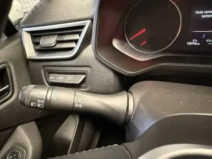 Photo 29 Renault Clio  Blue dCi 100 - 21N