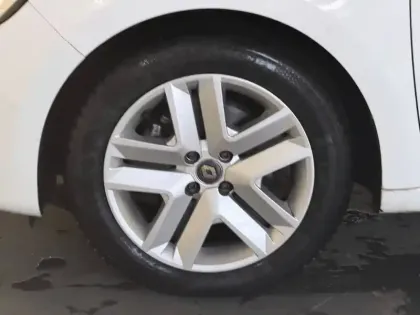 Photo 15 Renault Clio  Blue dCi 100 - 21N