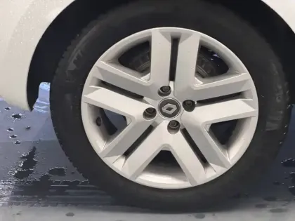 Photo 23 Renault Clio  Blue dCi 100 - 21N