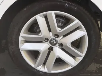 Photo 8 Renault Clio  Blue dCi 100 - 21N