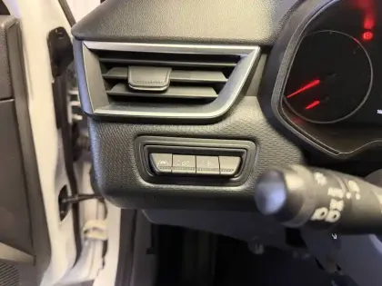 Photo 69 Renault Clio Gén. V (BJA) Ph1 Business 5