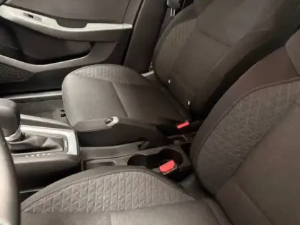 Photo 51 Renault Clio Gén. V (BJA) Ph1 Business 5