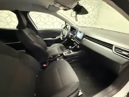 Photo 19 Renault Clio Gén. V (BJA) Ph1 Business 5