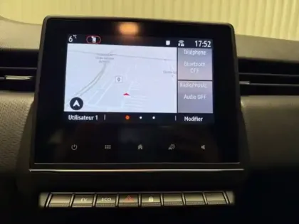 Photo 12 Renault Clio Gén. V (BJA) Ph1 Business 5