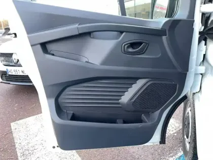 Photo 10 Renault Trafic  FGN L1H1 2800 KG BLUE DCI 110