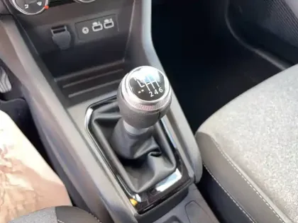 Photo 12 Renault Clio  Eco-G 100 ch GSR2