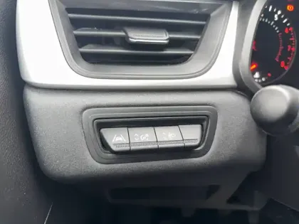 Photo 21 Renault Captur  TCe 90