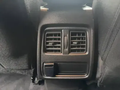 Photo 17 Renault Captur  TCe 90