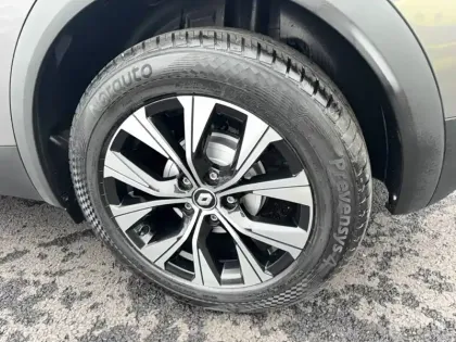 Photo 6 Renault Captur  TCe 90