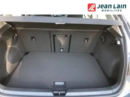 Photo 9 Volkswagen Golf  1.5 eTSI EVO2 116 DSG7