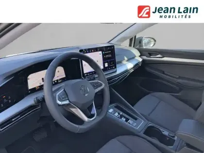 Photo 10 Volkswagen Golf  1.5 eTSI EVO2 116 DSG7