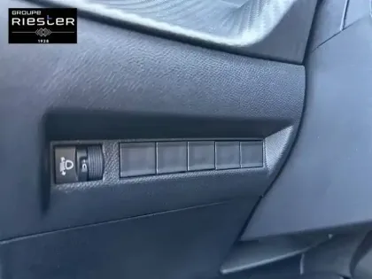 Photo 17 Peugeot 208  PureTech 75 S&S BVM5