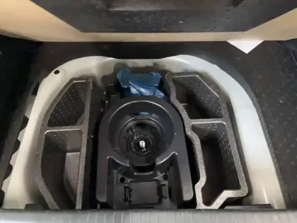 Photo 35 Peugeot 208 Gén. II Ph2 Premium 5