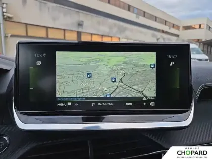 Photo 87 Peugeot 2008  PureTech 130 S&S EAT8