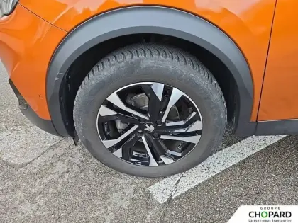 Photo 61 Peugeot 2008  PureTech 130 S&S EAT8