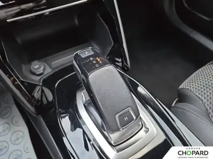 Photo 59 Peugeot 2008  PureTech 130 S&S EAT8