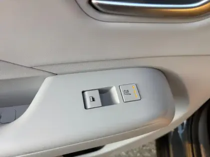 Photo 18 Hyundai Kona  Hybrid 129