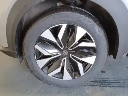 Photo 44 Nissan Juke  DIG-T 114