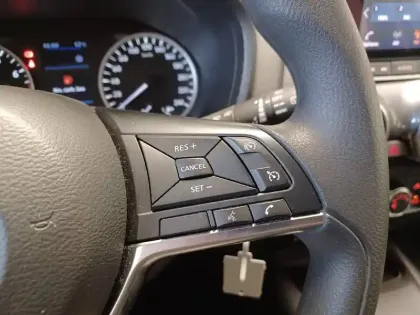 Photo 27 Nissan Juke  DIG-T 114