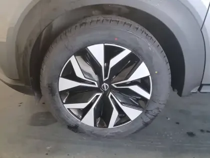 Photo 87 Nissan Juke  DIG-T 114