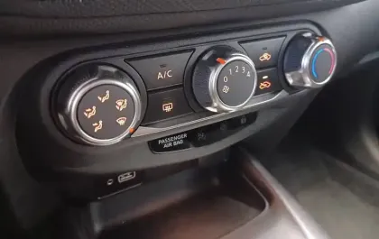 Photo 86 Nissan Juke  DIG-T 114