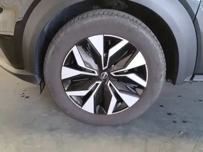 Photo 93 Nissan Juke  DIG-T 114