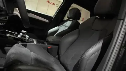 Photo 7 Audi Q5  55 TFSIe 367 S tronic 7 Quattro