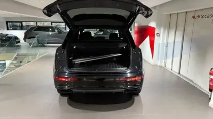 Photo 27 Audi Q5  55 TFSIe 367 S tronic 7 Quattro