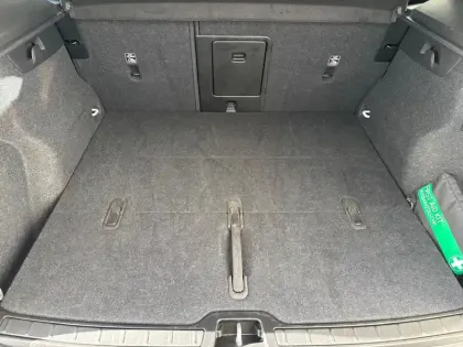 Photo 31 Volvo Xc40  B3 163 ch DCT7