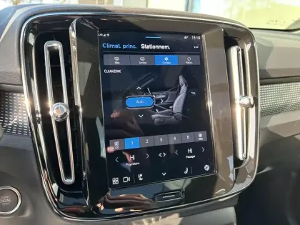 Photo 26 Volvo Xc40  B3 163 ch DCT7