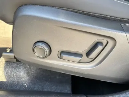 Photo 9 Volvo Xc40  B3 163 ch DCT7