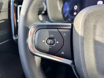 Photo 15 Volvo Xc40  B3 163 ch DCT7