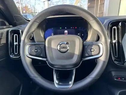 Photo 14 Volvo Xc40  B3 163 ch DCT7