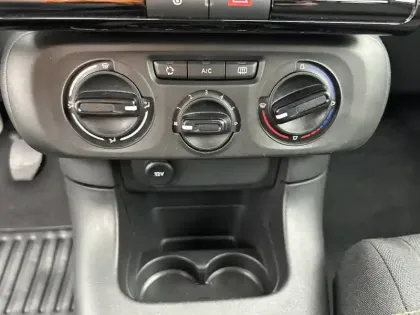 Photo 20 Citroën C3 Gén. III Ph2 YOU! 5