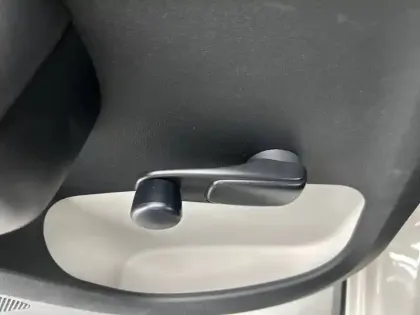 Photo 14 Citroën C3 Gén. III Ph2 YOU! 5