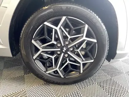 Photo 11 Hyundai Tucson  1.6 T-GDI 230 Hybrid BVA6