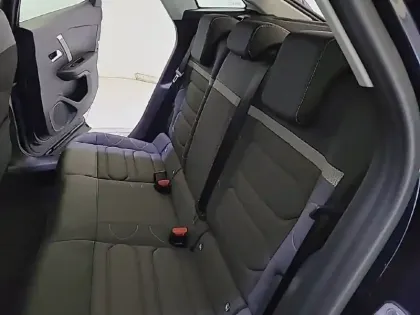 Photo 73 Citroën C4  BlueHDi 130 EAT8