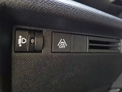 Photo 90 Citroën C4  BlueHDi 130 EAT8