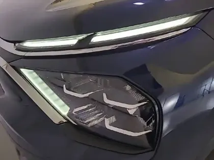 Photo 46 Citroën C4  BlueHDi 130 EAT8