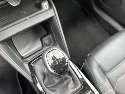 Photo 13 Citroën C4  PureTech 130 S&S BVM6