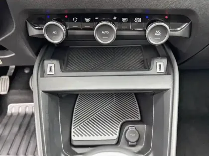 Photo 51 Citroën C4  PureTech 130 S&S BVM6