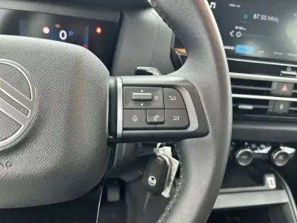 Photo 43 Citroën C4  Hybride 100 e-DCS6