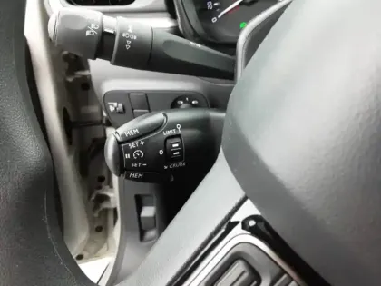 Photo 17 Citroën C3  PureTech 83 S&S BVM5