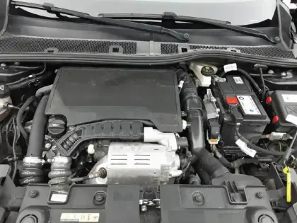 Photo 14 DS DS 3 DS3 Crossback PureTech 130 EAT8