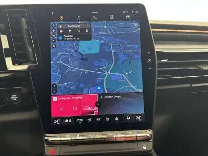 Photo 14 Renault Austral  E-Tech hybrid 200