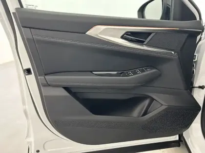 Photo 20 Renault Austral  E-Tech hybrid 200