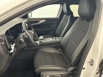 Photo 17 Renault Austral  E-Tech hybrid 200