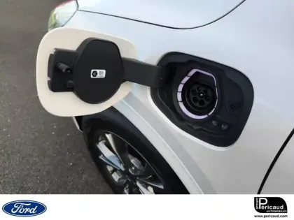 Photo 48 Ford Kuga  2.5 Duratec 225 ch PHEV Powershift