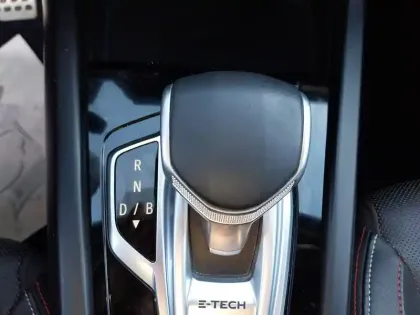 Photo 21 Renault Arkana  E-Tech 145 - 21B